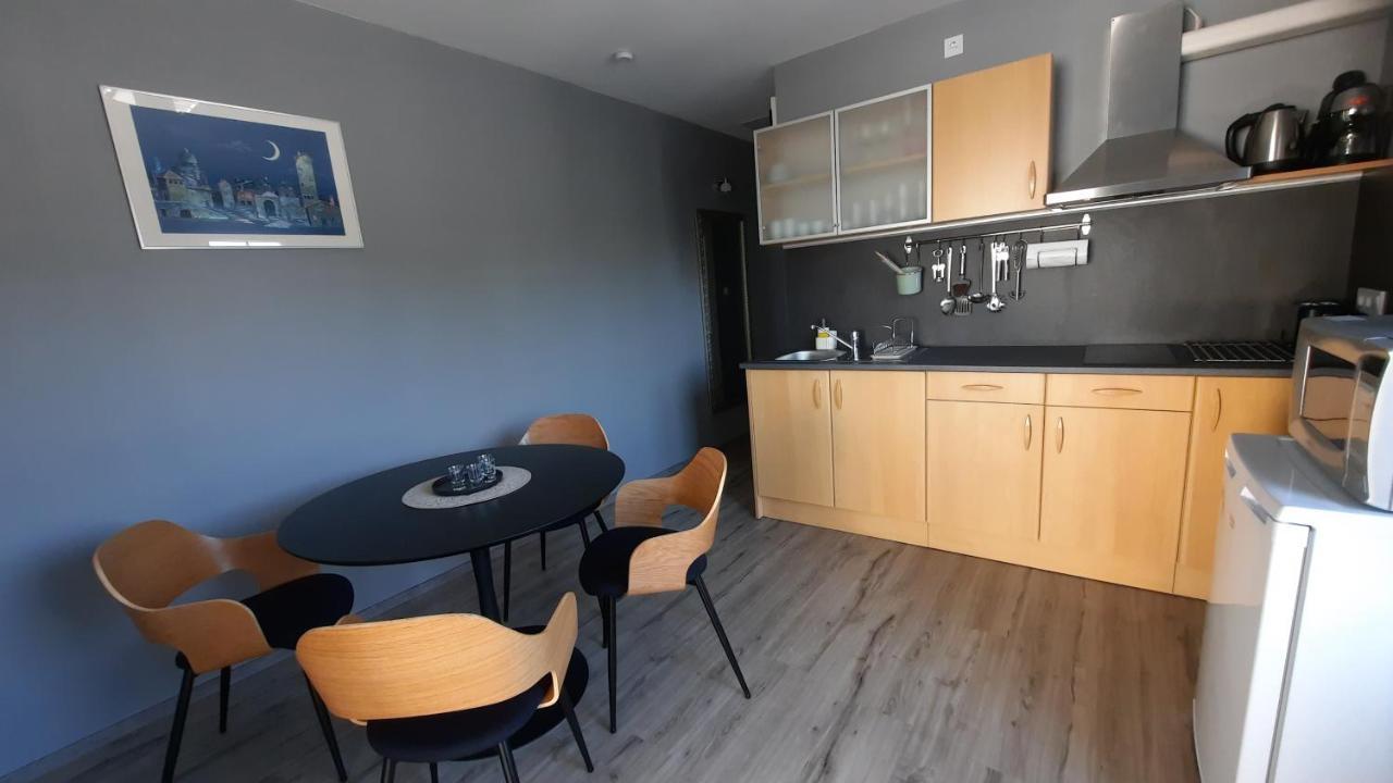 Balaton Legendaja Apartman Siofok Exterior photo